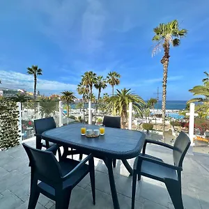 Oasis Club Attic , Puerto de la Cruz (Tenerife) España